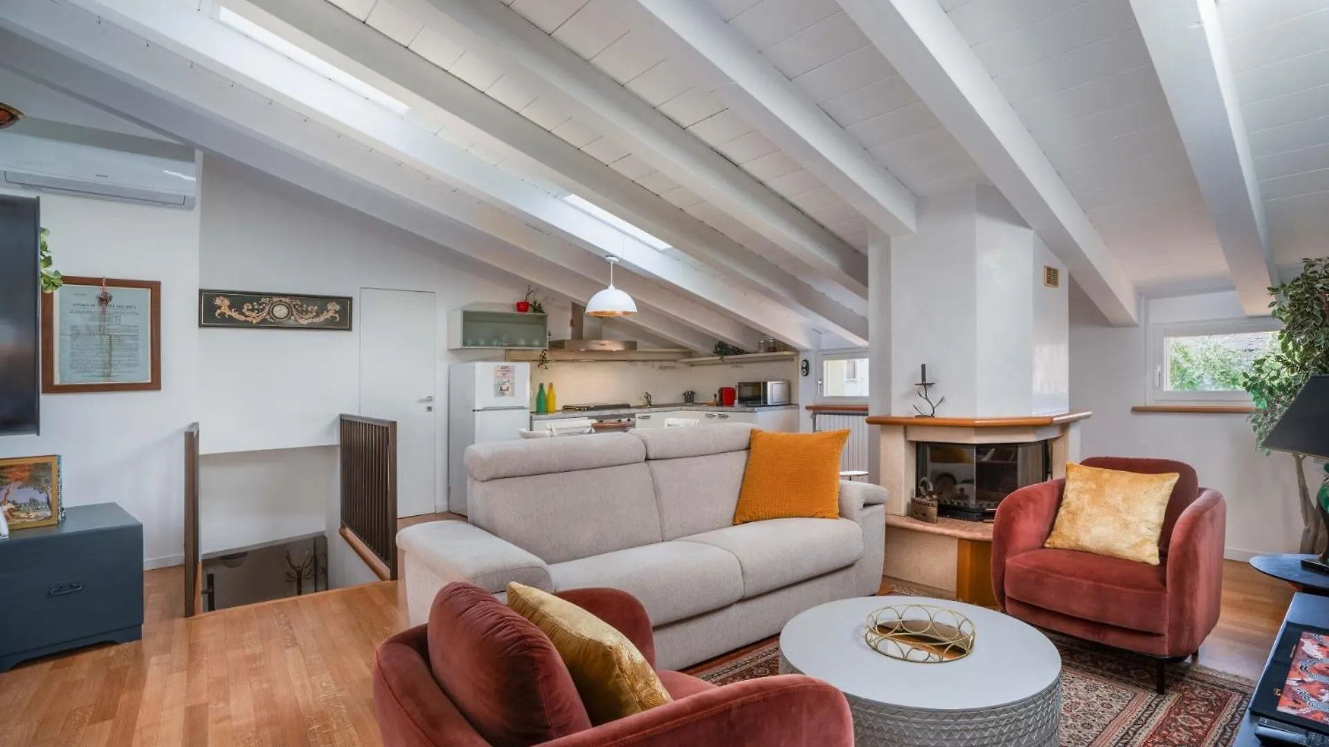 Penthouse ❤ Verona ✔ Arena@5Min ✔ Self Check-In Daire